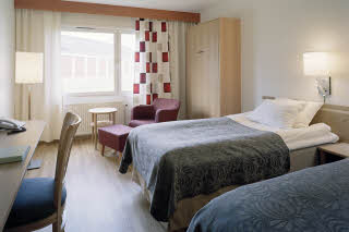 Twin Room with wallbed